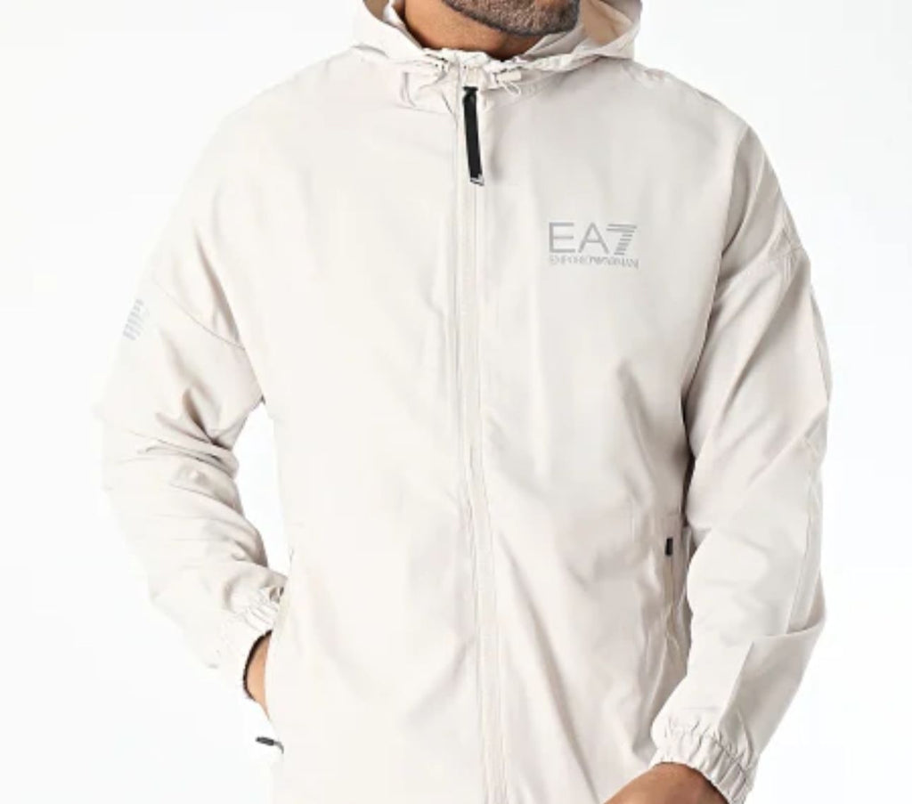 TUTA COMPLETA ARMANI UOMO  LEGGERA LOGO LATO CUORE STAMPATO