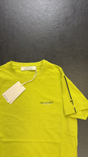 Carica l'immagine nel visualizzatore di Gallery, T-SHIRT TRUSSARDI CON SCRITTA PICCOLA LATO CUORE